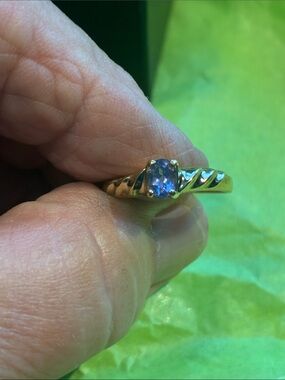 10K Gold Tanzanite Ring.  
Size 7.            1.80 Grams